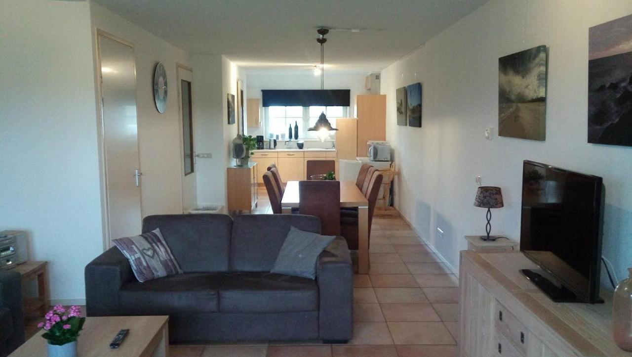 Uut In Thuus 21A Buren (Friesland) Exterior foto